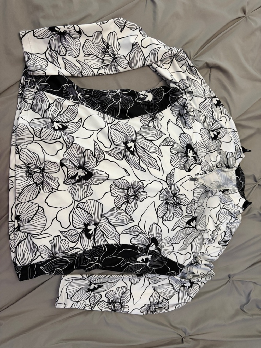 Black & White Floral golf top
